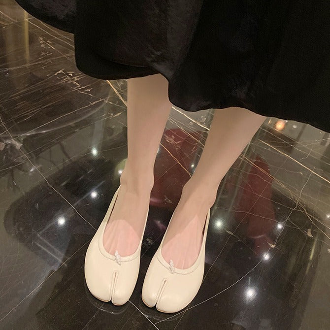 Why Split-Toe Shoes Are Perfect for Daily Walking