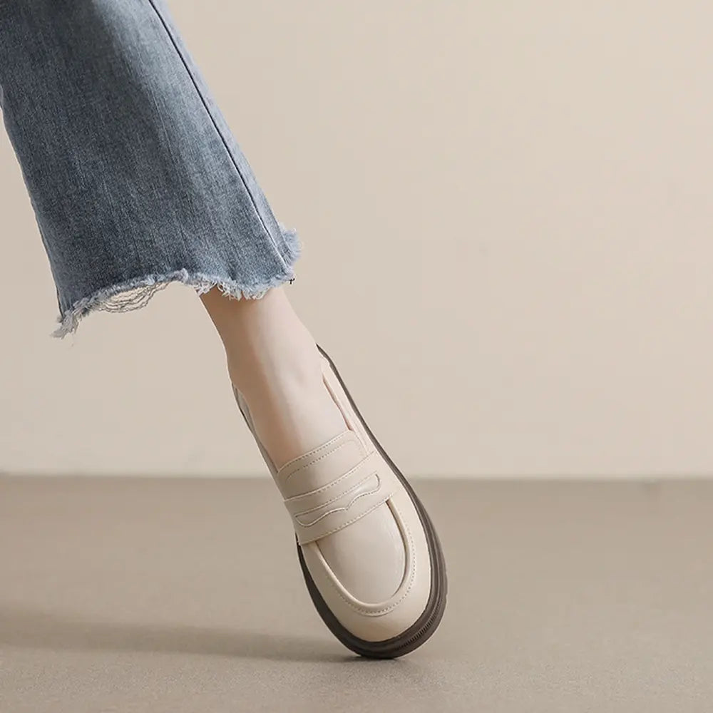Shoezea Vintage Inspired Loafers – Soft Sole Block Heel Shoes for Women