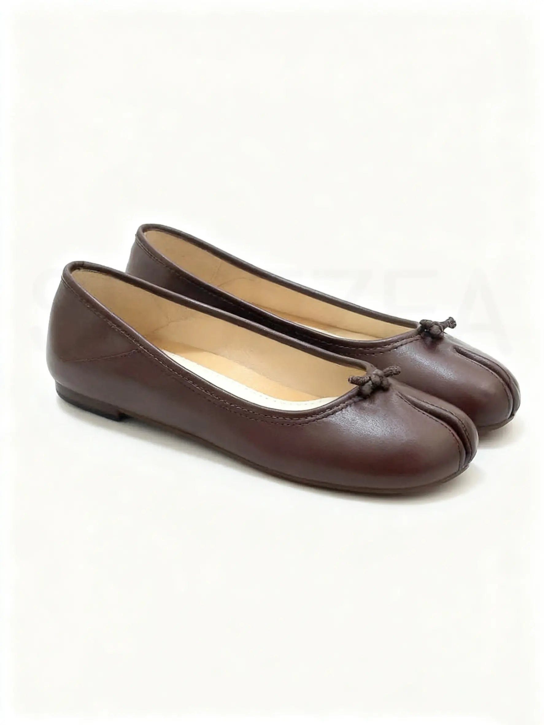 Shoezea Women’s Split-Toe Tabi Ballet Flats for Everyday Comfort