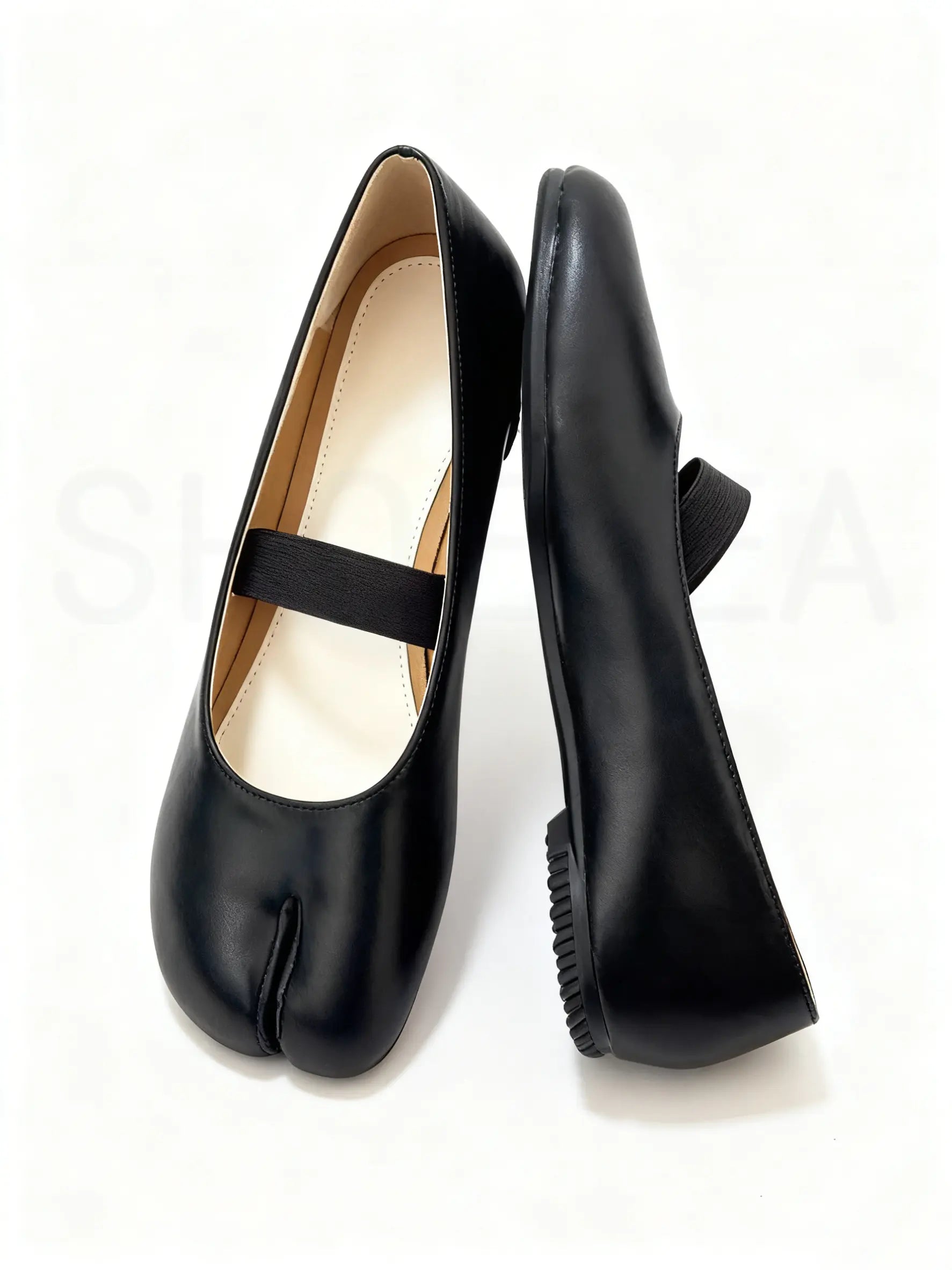 Shoezea Split-Toe Tabi Flats with Simple Single Strap Design