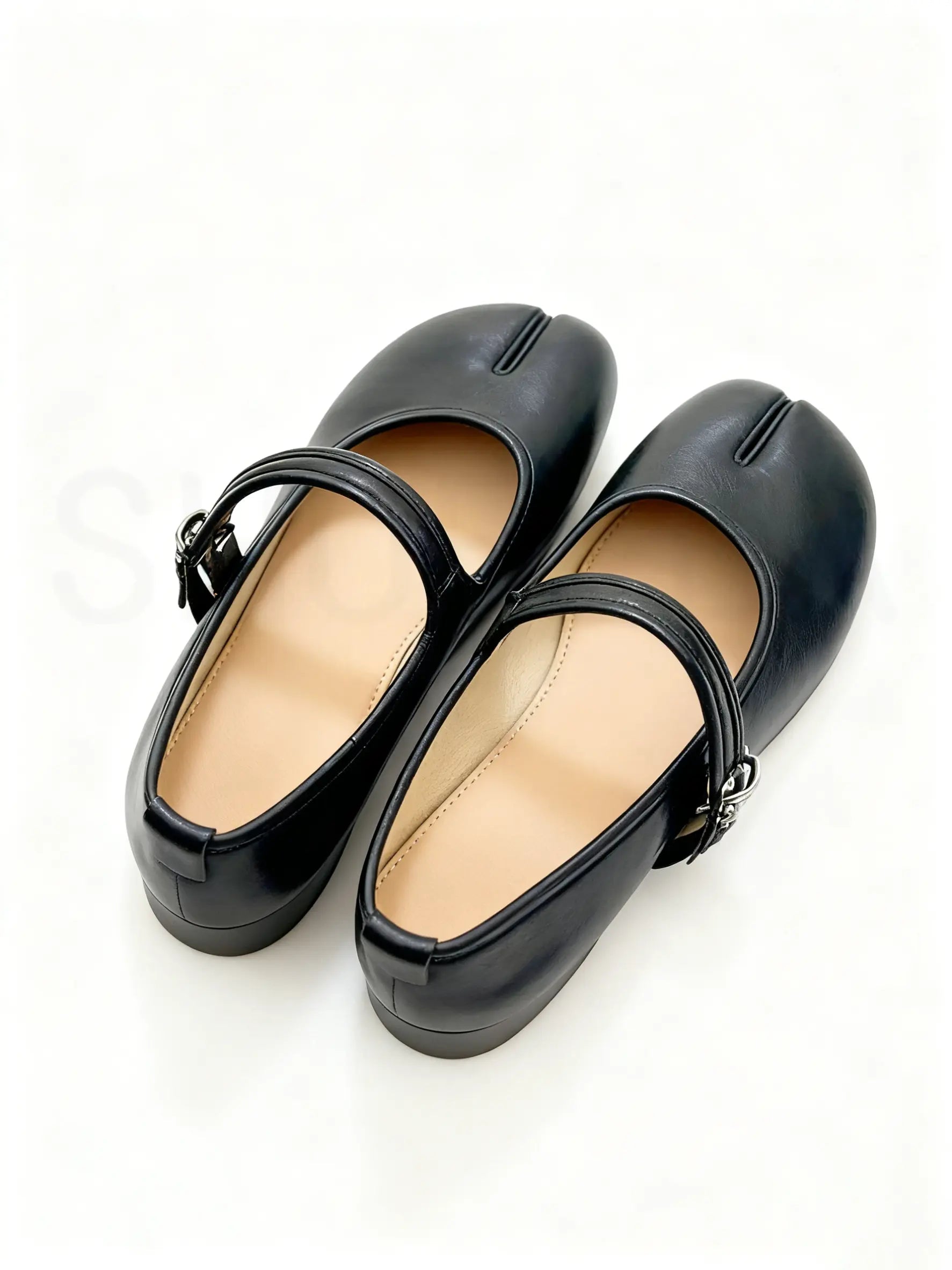 Shoezea Split-Toe Round-Front Tabi Flats for Everyday Wear