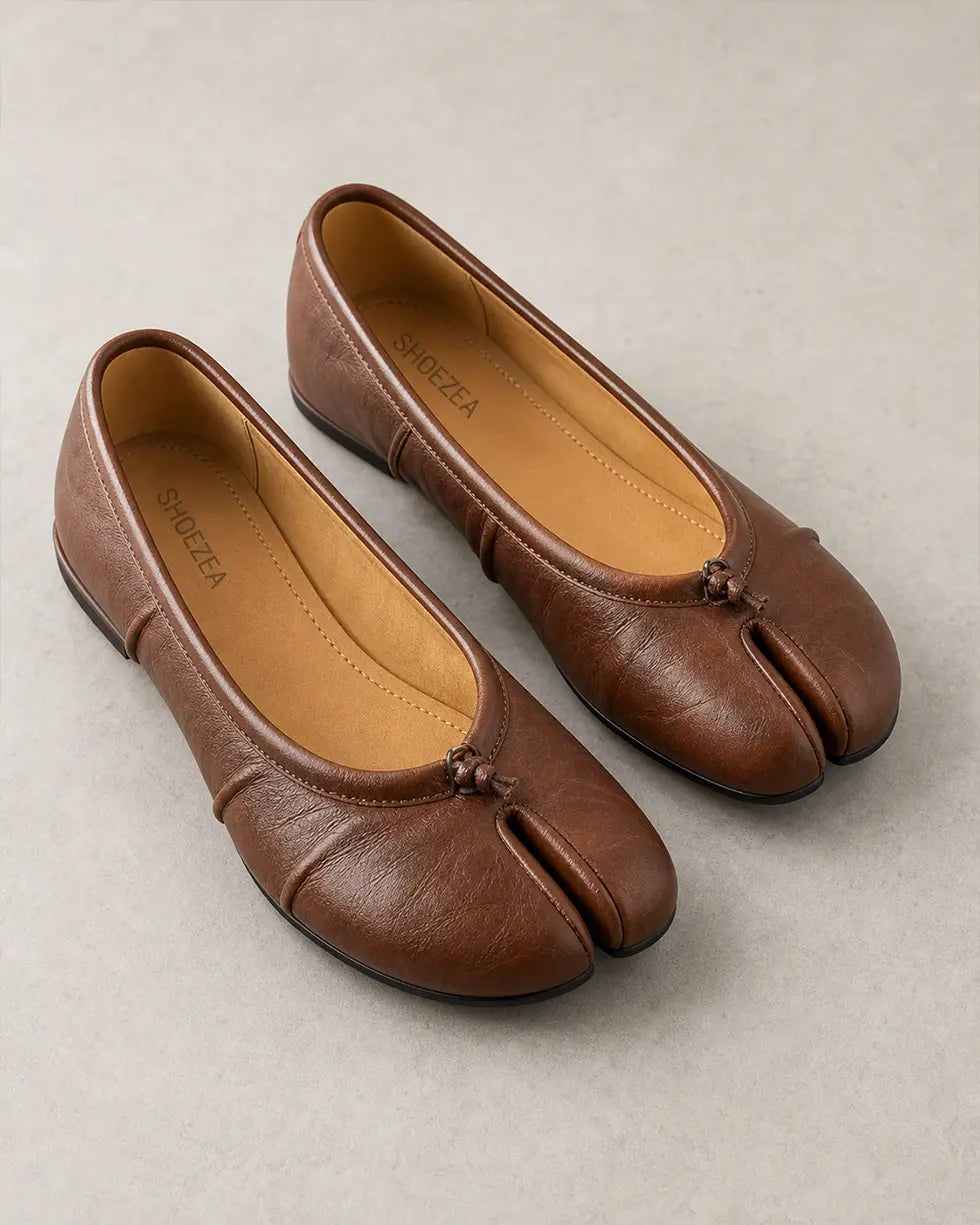 Shoezea Split-Toe Tabi Ballet Flats with Soft Ruched Design