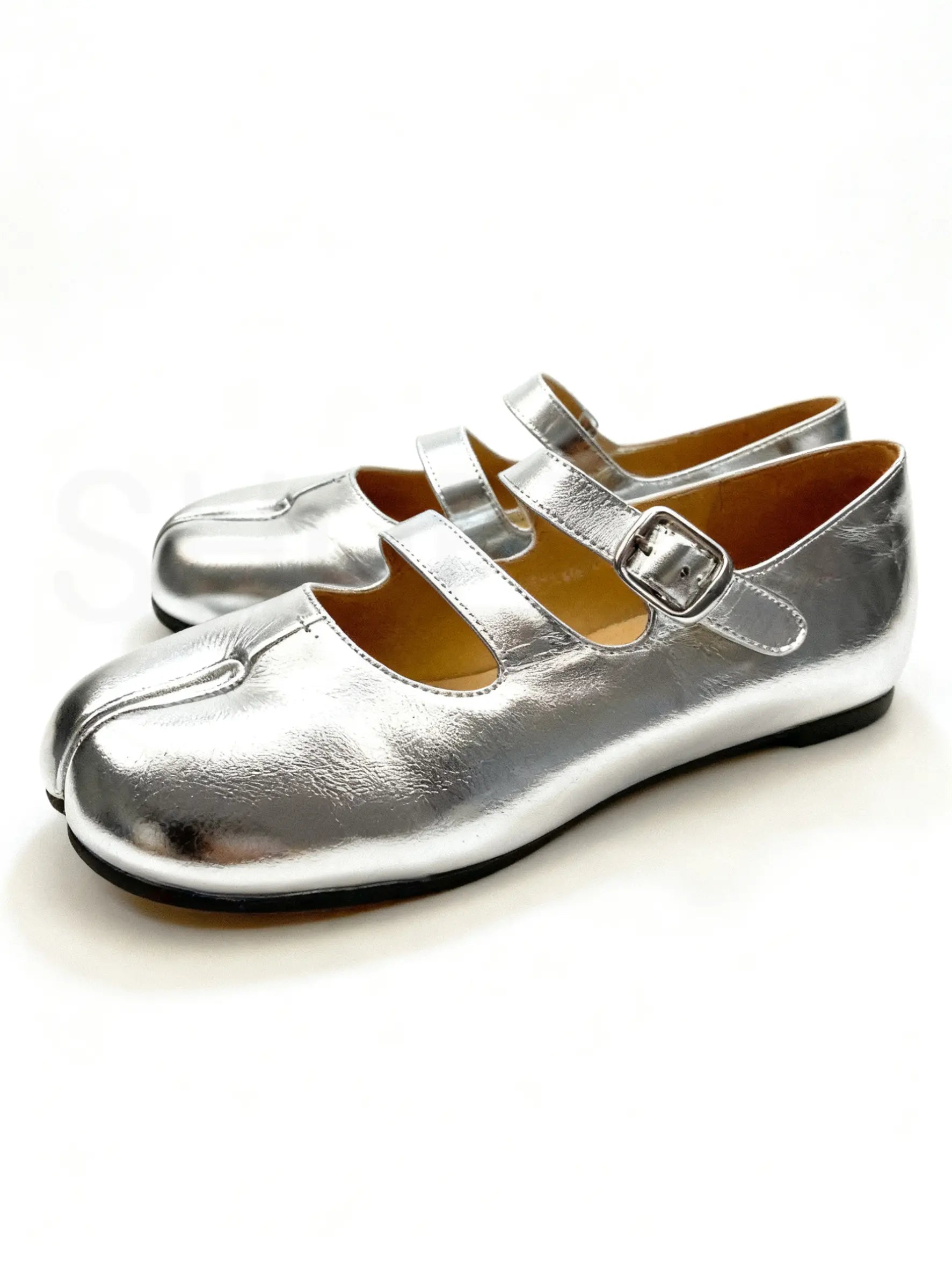 Shoezea Women’s Split-Toe Tabi Ballet Flats with Double Adjustable Straps