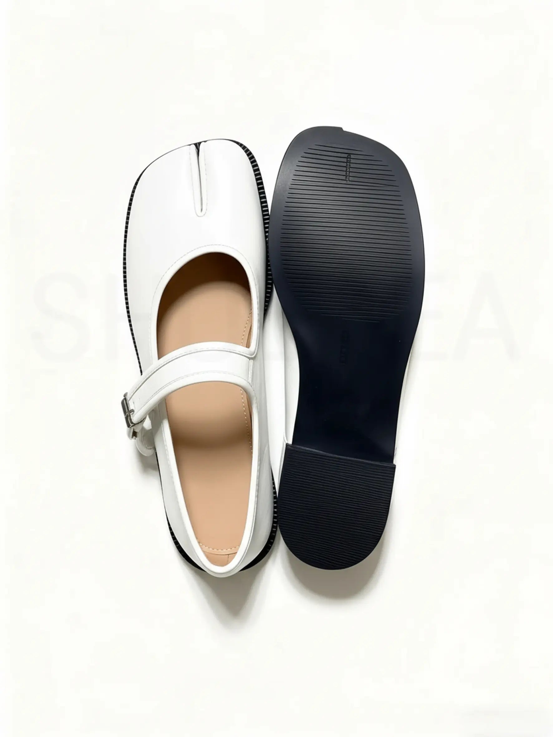 Shoezea Women’s Split-Toe Mary Jane Tabi Shoes with Adjustable Comfort Strap