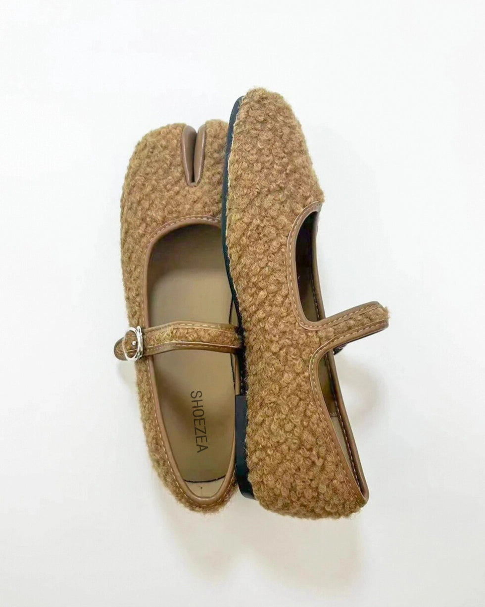 Faux Plush Tabi Mary Janes