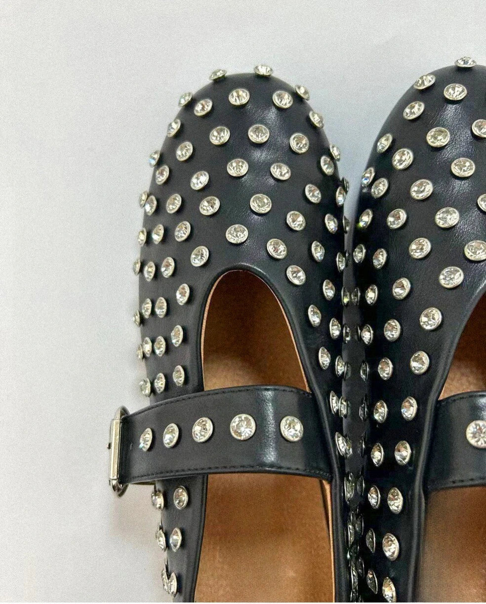 Round Toe Studs Mary Janes