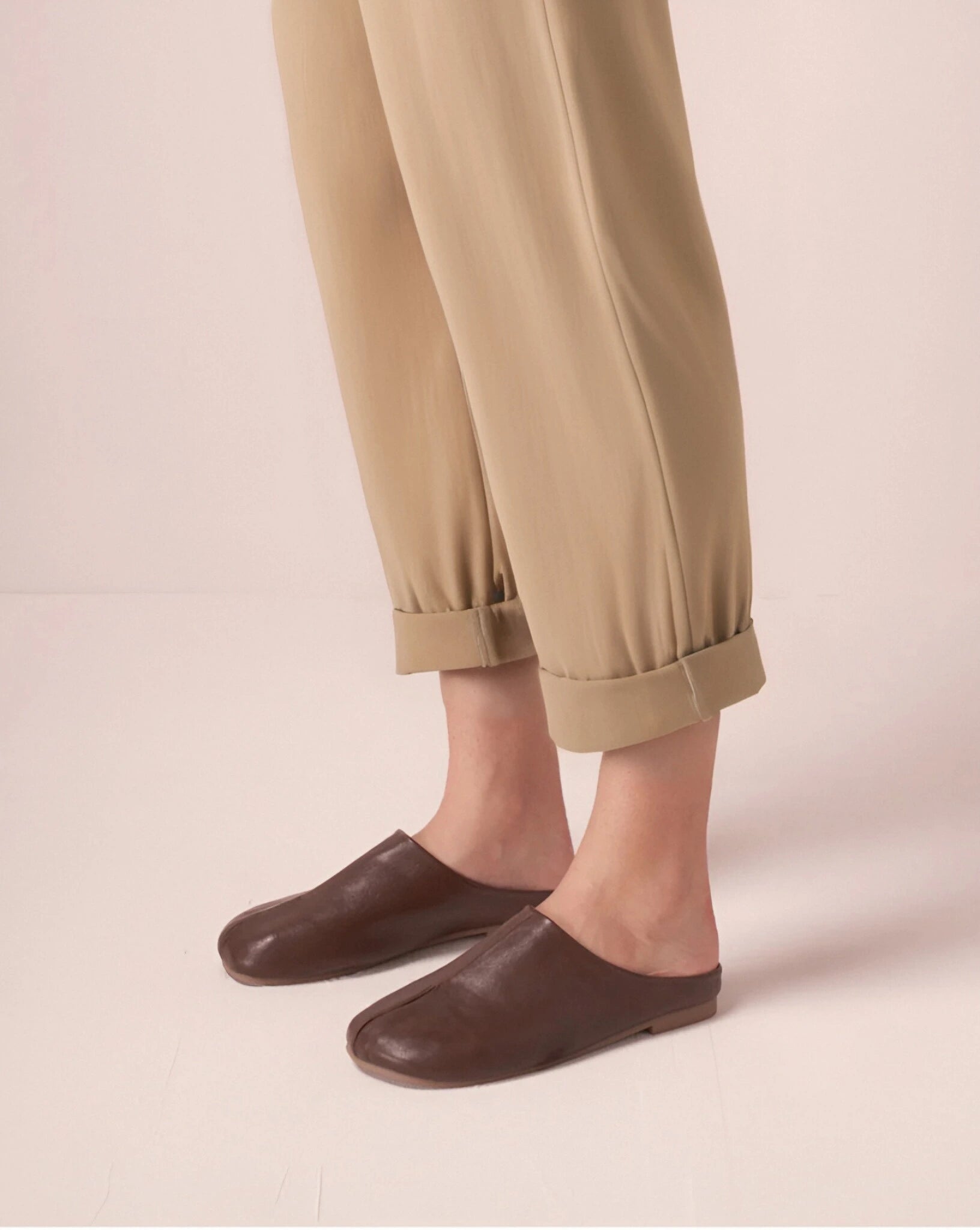 Foldable Round Toe Sandals