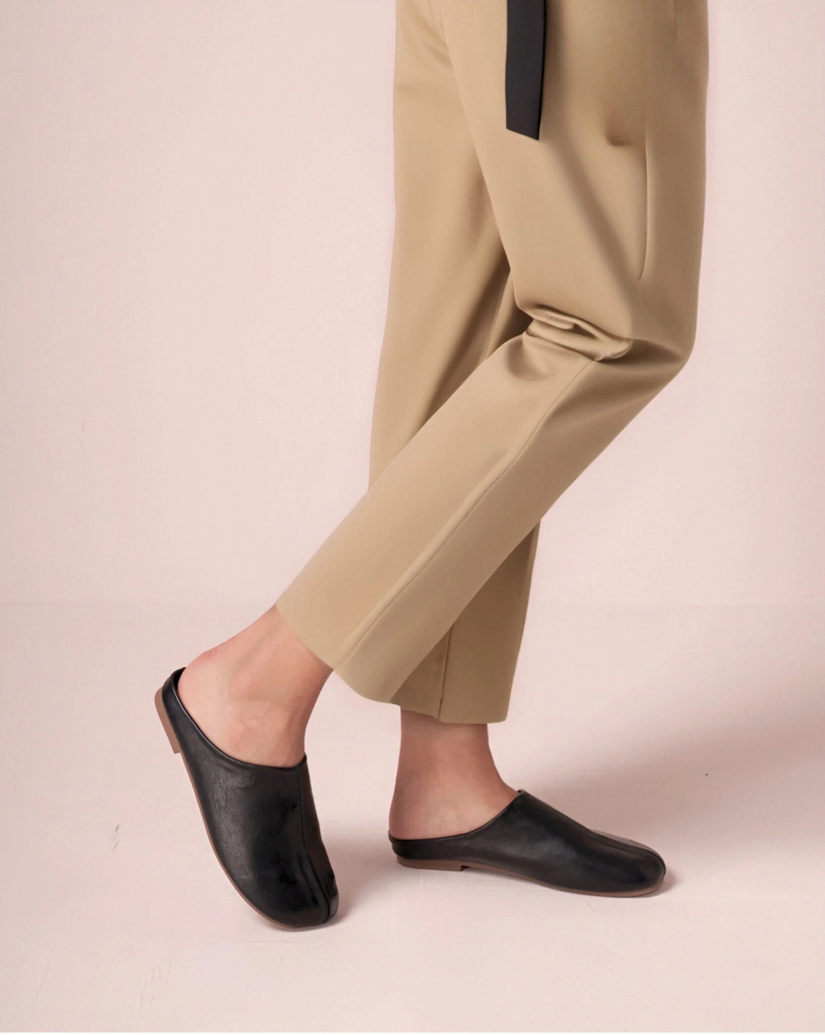 Foldable Round Toe Sandals