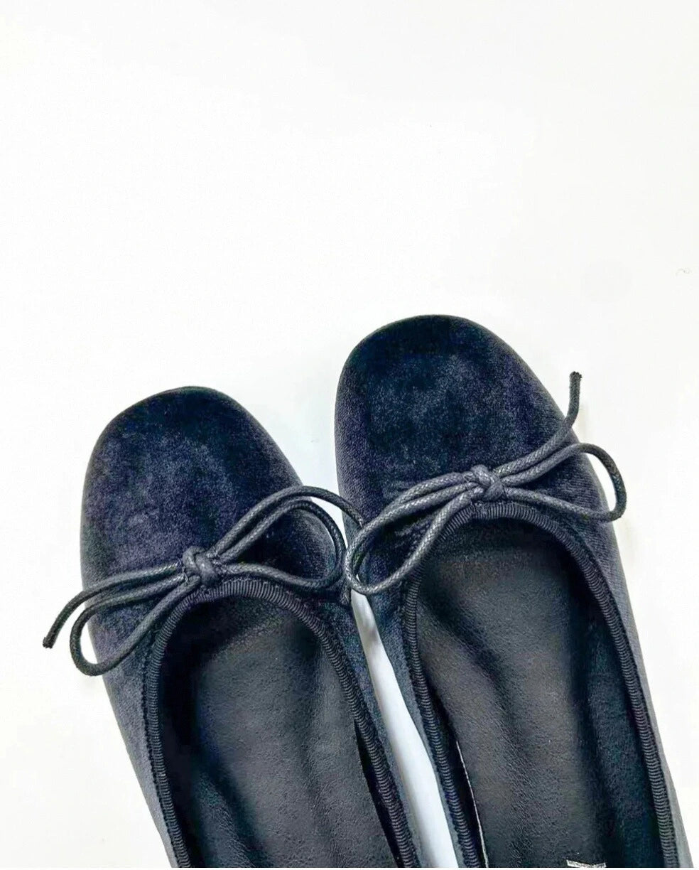Suede Round Toe Ballet Flats