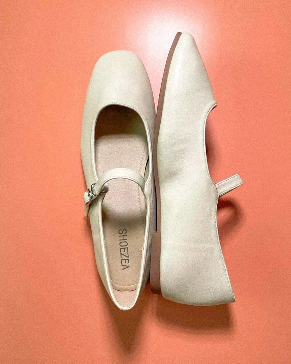 Round Toe Mary Jane Flats