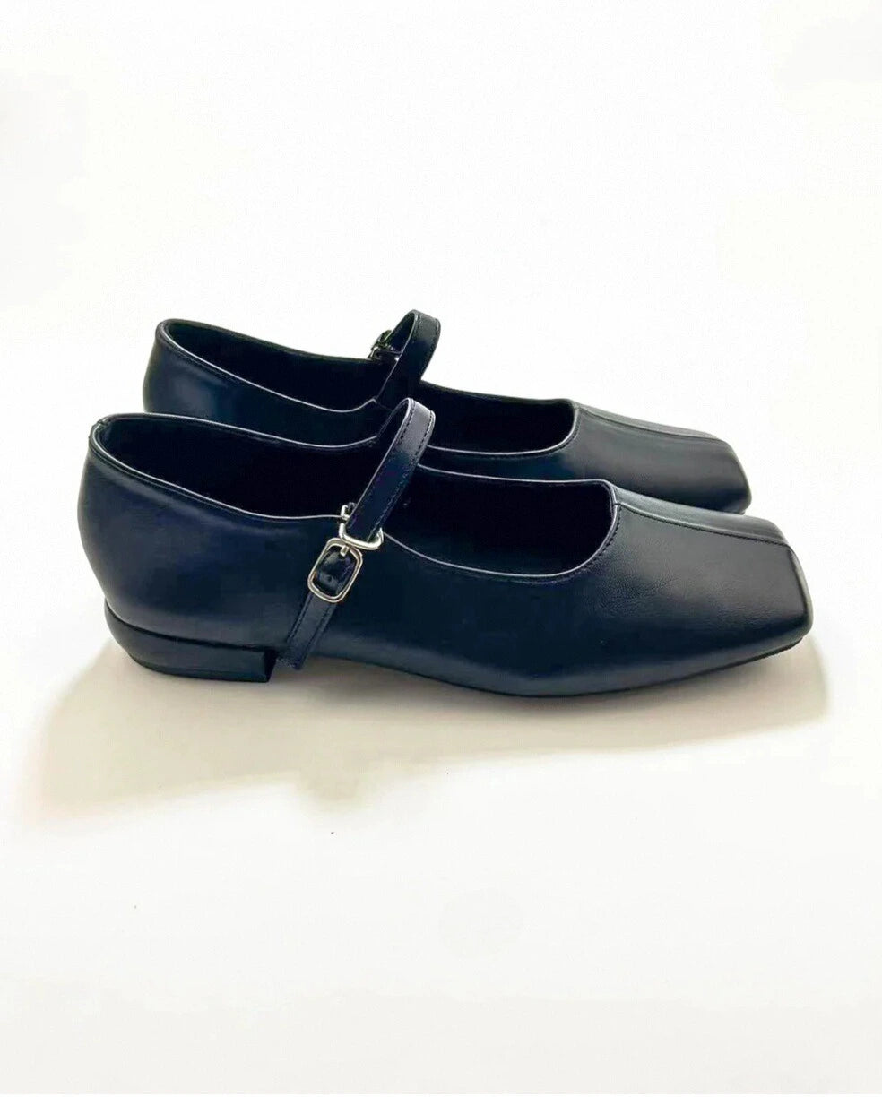 Plain Toe Mary Jane Flats