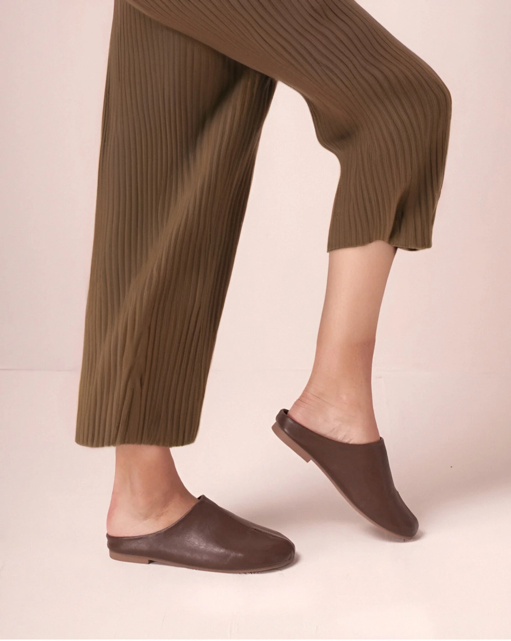 Foldable Round Toe Sandals