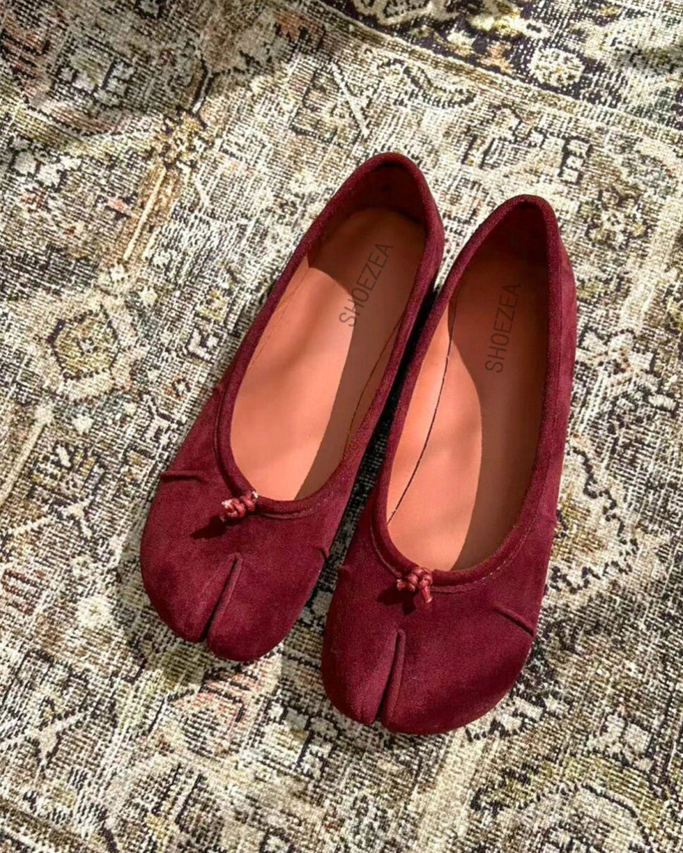 Suede Wrinkles Tabi Flats