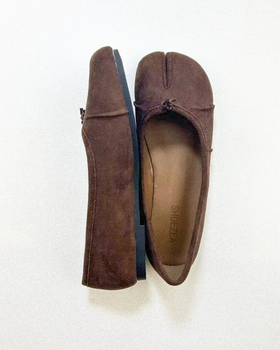Suede Wrinkles Tabi Flats