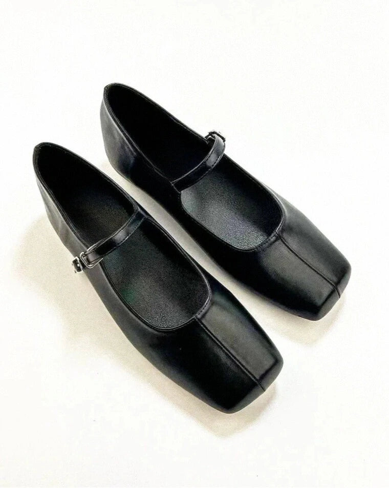 Plain Toe Mary Jane Flats