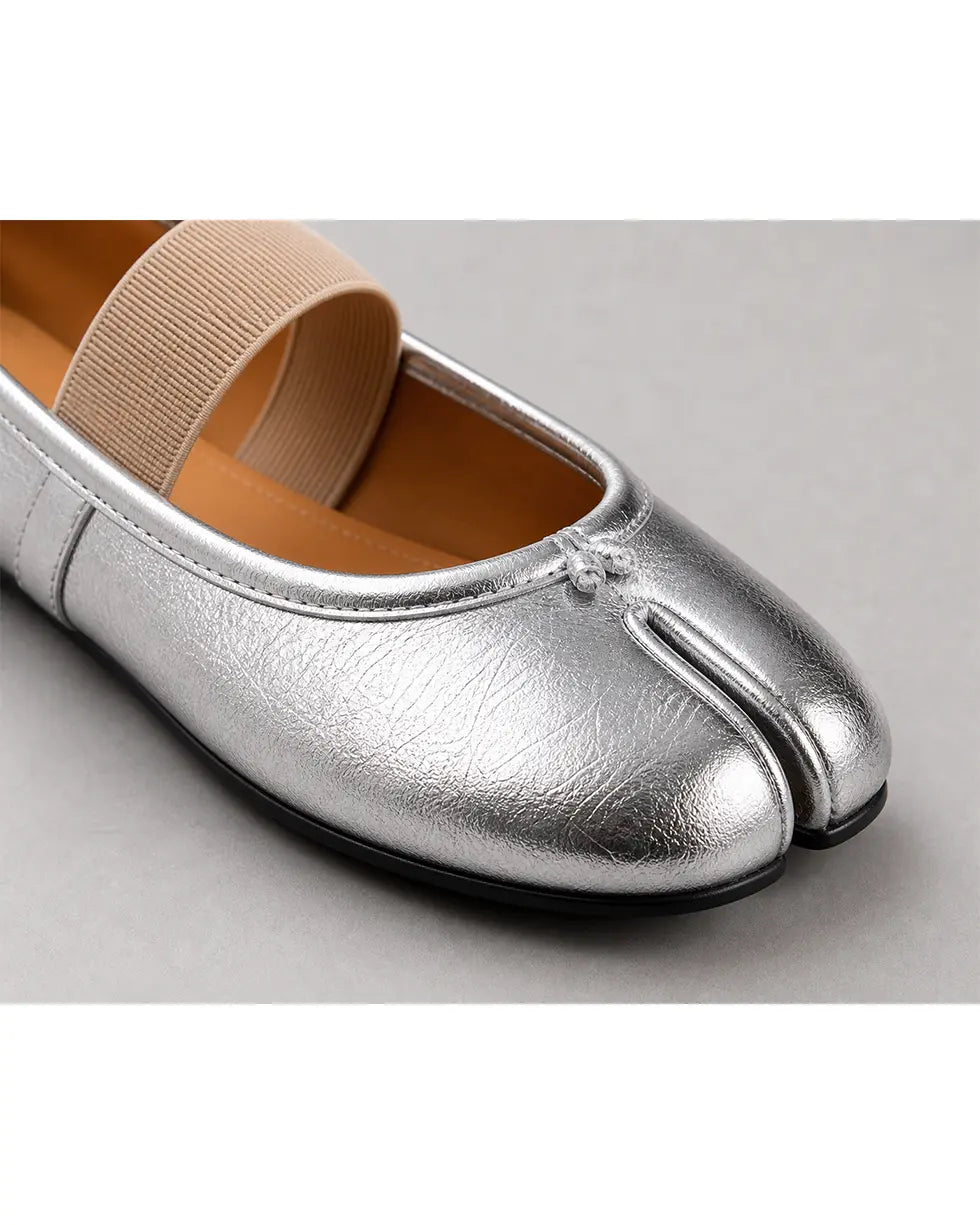 Shoezea Split-Toe Tabi Flats with Wide Comfort Band