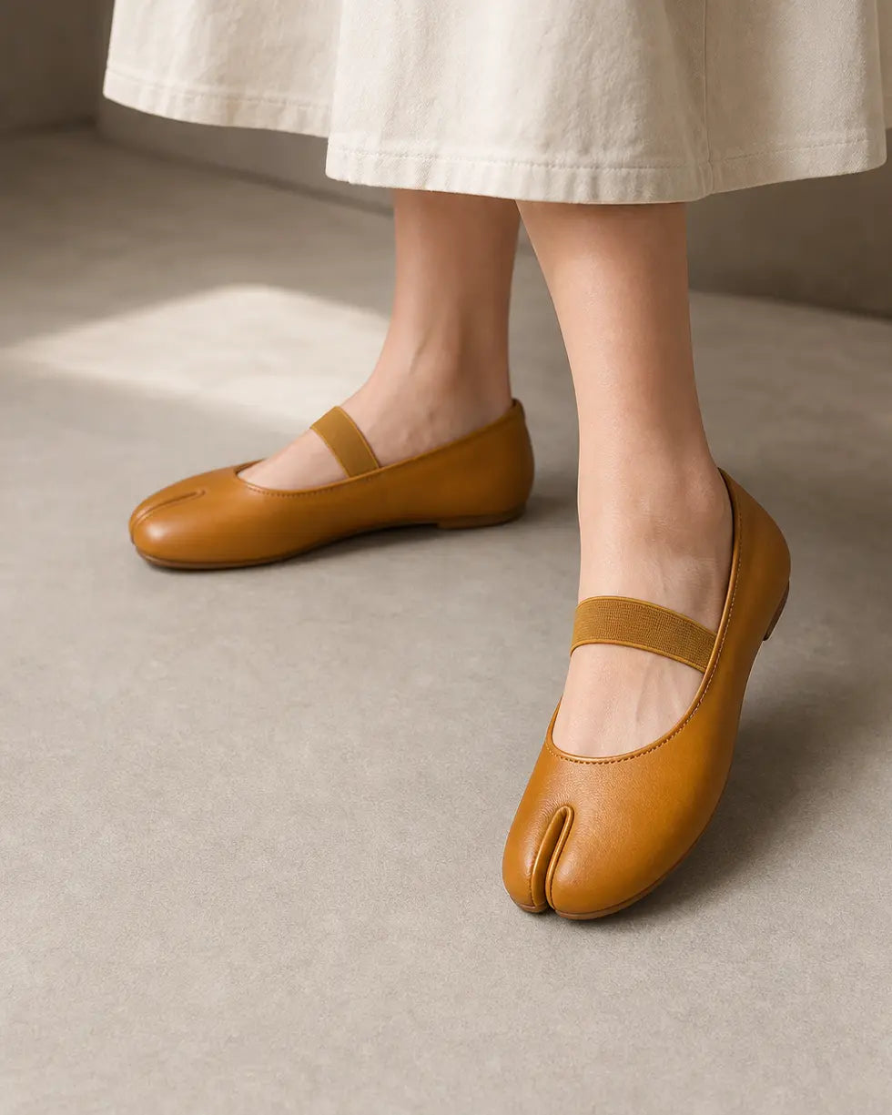 Shoezea Split-Toe Tabi Flats with Simple Single Strap Design