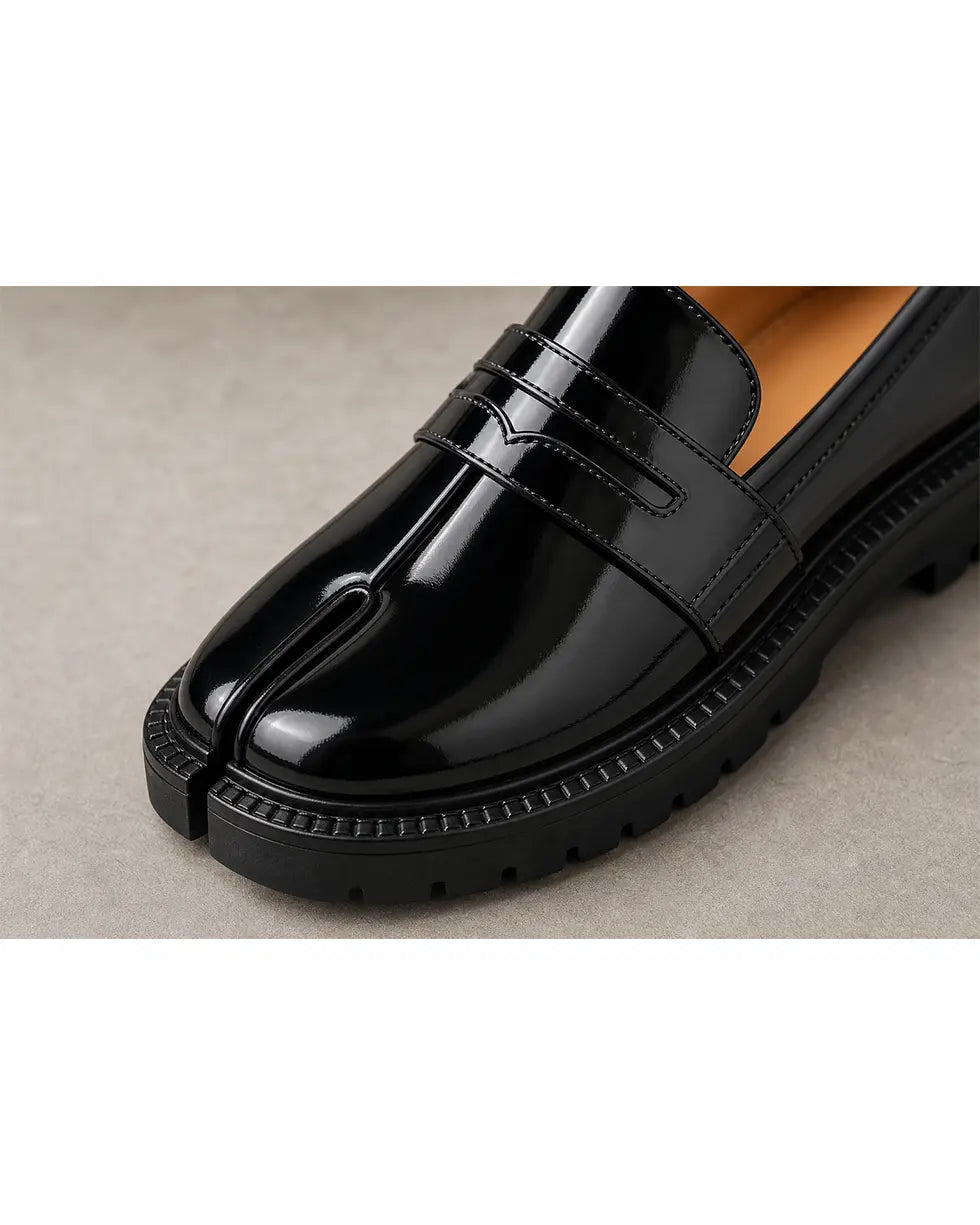 Shoezea Split-Toe Tabi Loafers with Chunky Block Heel