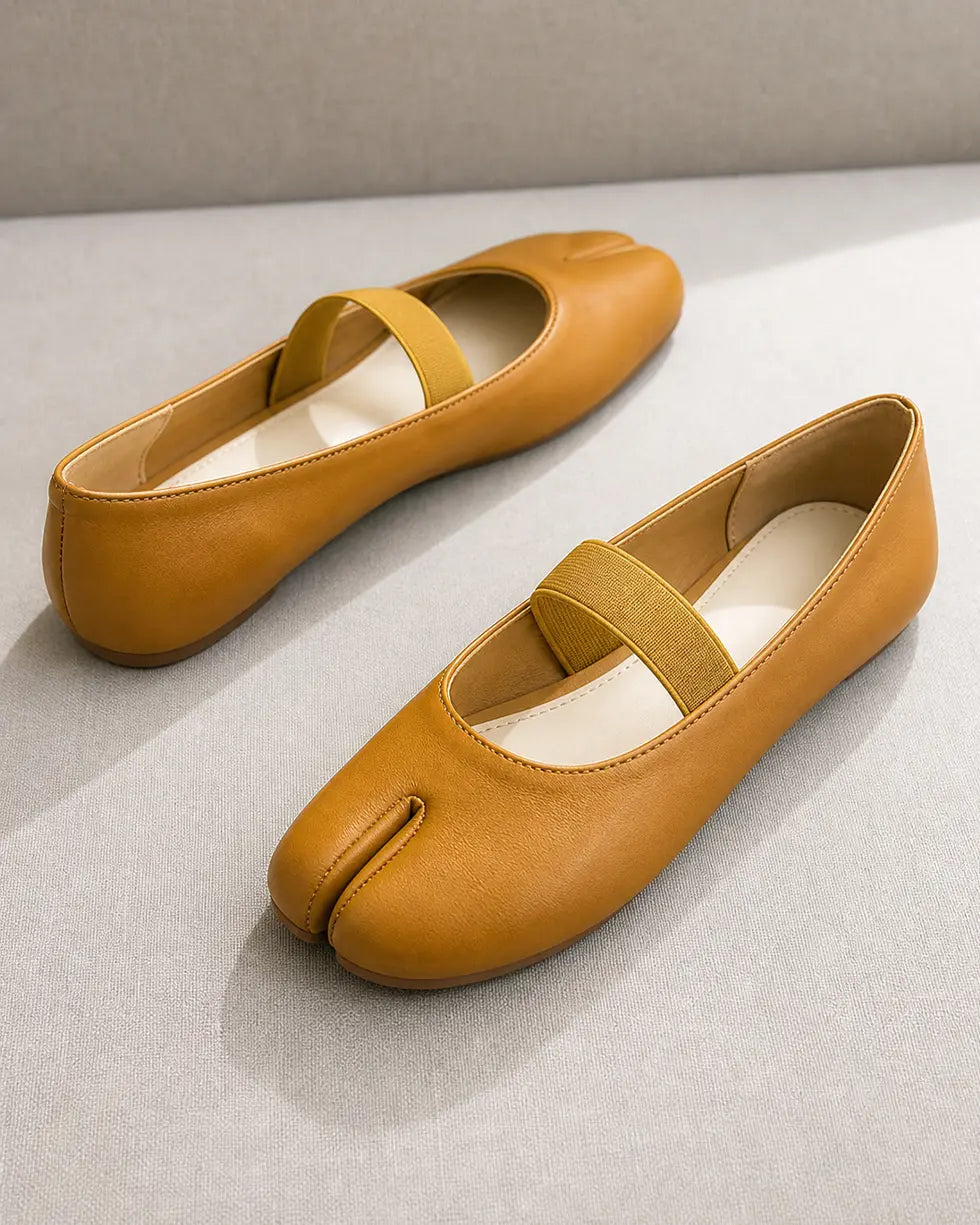 Shoezea Split-Toe Tabi Flats with Simple Single Strap Design
