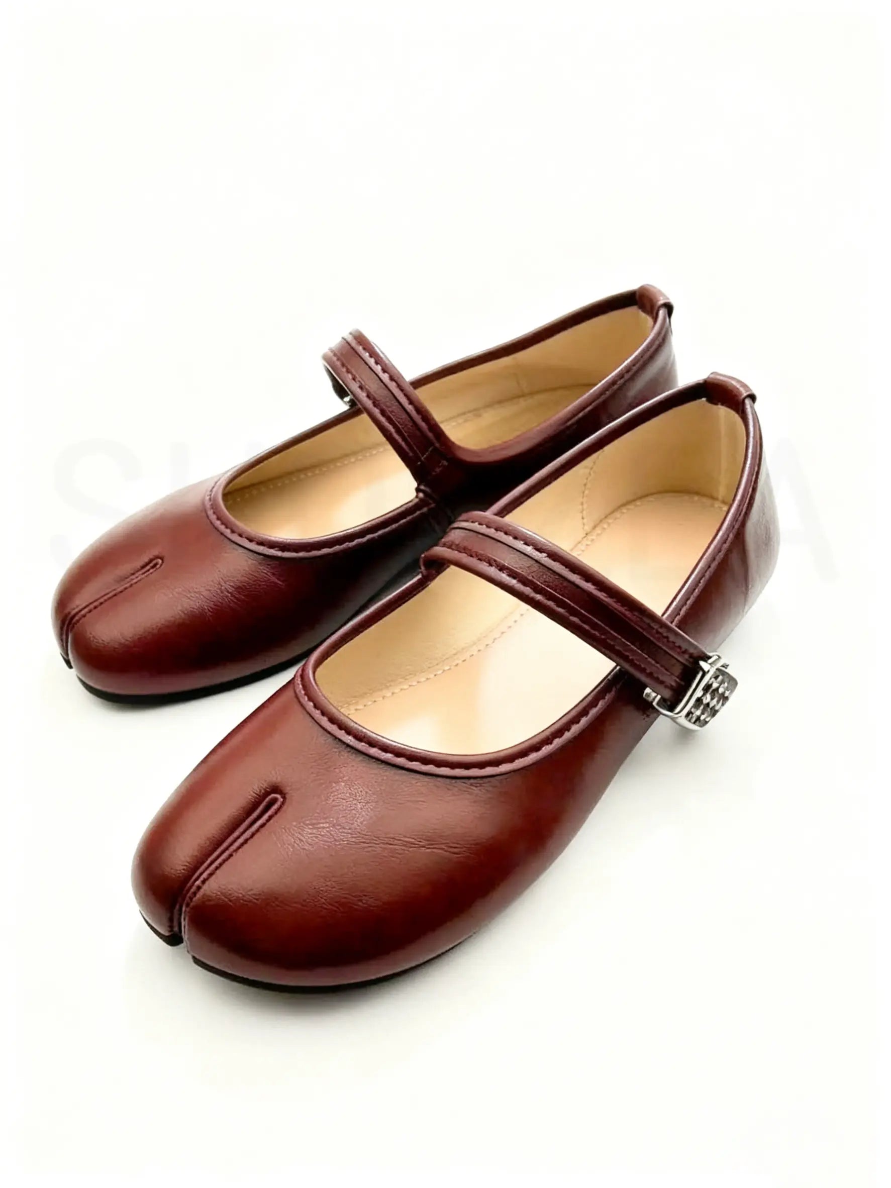 Shoezea Split-Toe Round-Front Tabi Flats for Everyday Wear