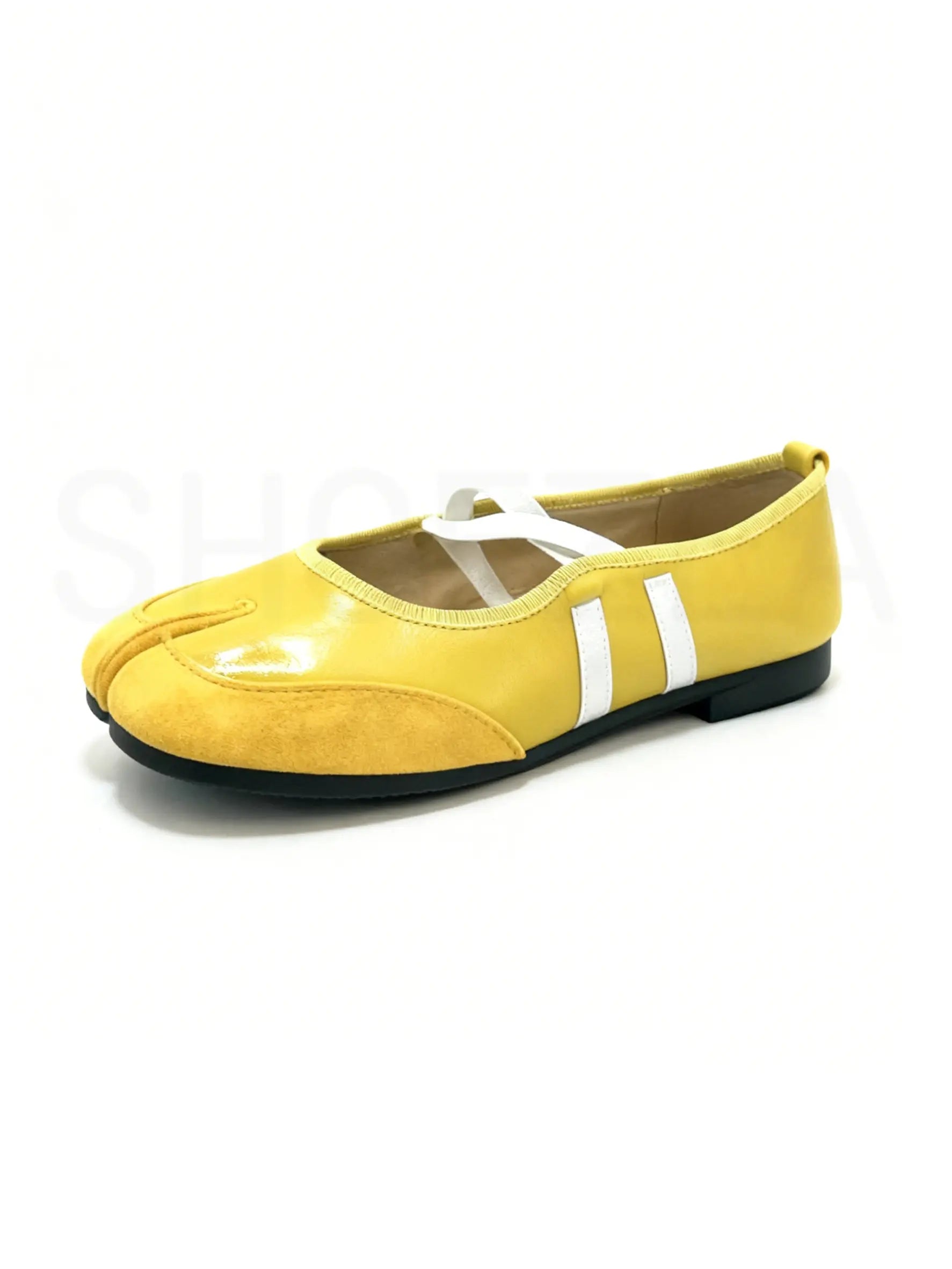Shoezea Split-Toe Tabi Ballet Sneakers with Crisscross Straps