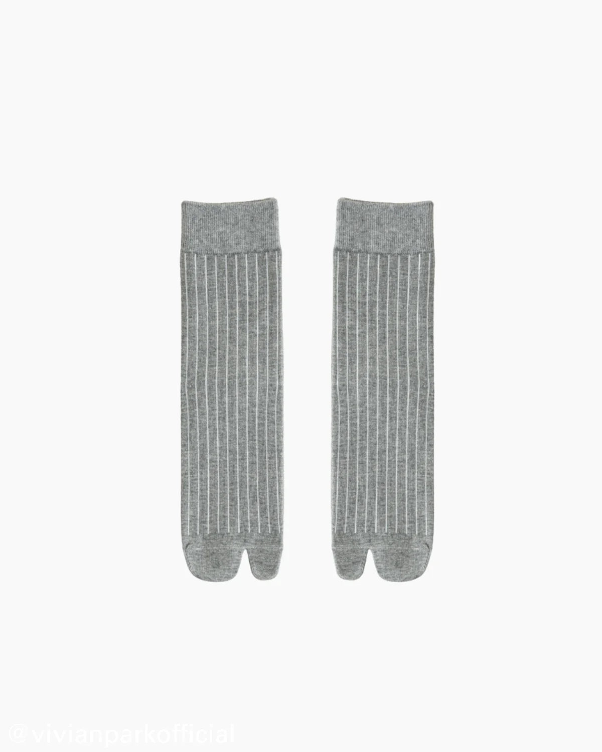 Shoezea Ribbed Tabi Low Socks