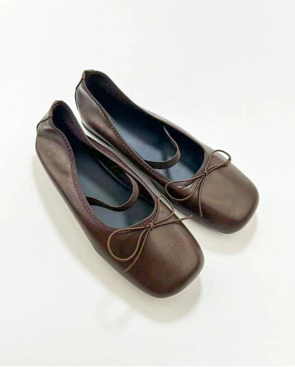 Shoezea Round Toe Ballerina